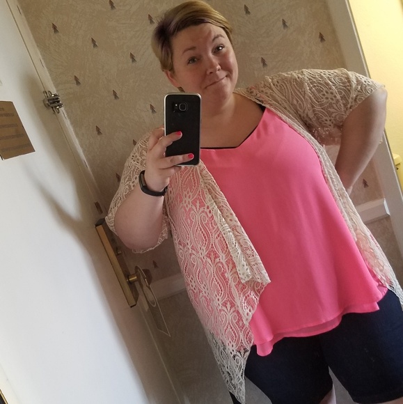 Meet your Posher, Krystle - Picture 8 of 8